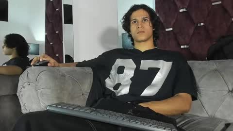 Tony Benedetti online show from 04.17.26