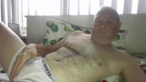 tonygibbson62 online show from 12.17.25