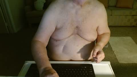 Snapshot of tonysview12000 chatting on 10.10.25 tonysview12000 online show from 10.10.25