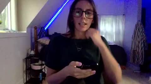 Snapshot of tootsiefoote001 chatting on 05.06.26 tootsiefoote001 online show from 05.06.26