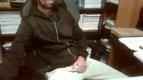 Snapshot of topg84 chatting on 10.23.25 Topg84 online show from 10.23.25