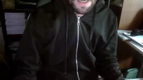 Snapshot of topg84 chatting on 10.26.25 Topg84 online show from 10.26.25