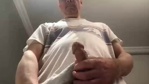 Snapshot of topspin69 chatting on 10.12.25 topspin69 online show from 10.12.25