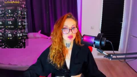 Snapshot of tora_20 chatting on 10.28.25 tora online show from 10.28.25