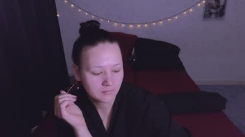 Snapshot of tori_sweet_tori chatting on 07.19.26 Tori online show from 07.19.26