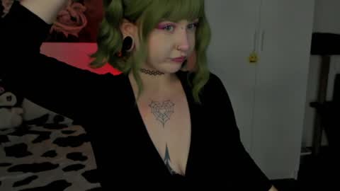 Snapshot of toriayun0 chatting on 01.29.25 your personal gothic girl check it    online show from 01.29.25