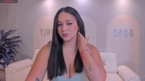 Snapshot of toricross1 chatting on 10.06.25 Tori Cross online show from 10.06.25