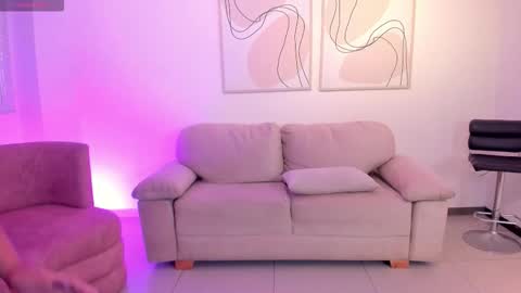 Snapshot of toricross1 chatting on 10.22.25 Tori Cross online show from 10.22.25