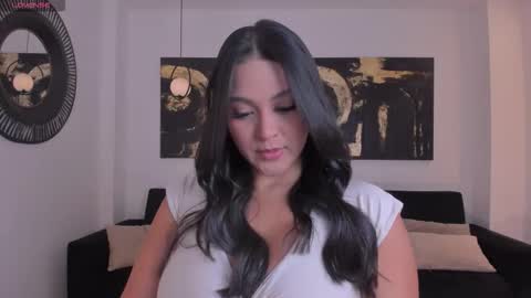 Snapshot of toricross1 chatting on 10.30.25 Tori Cross online show from 10.30.25