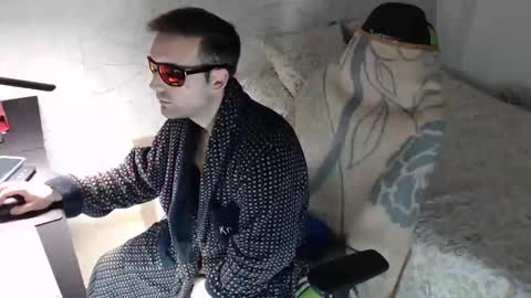 Snapshot of tormaster91 chatting on 03.04.25 tormaster91 online show from 03.04.25