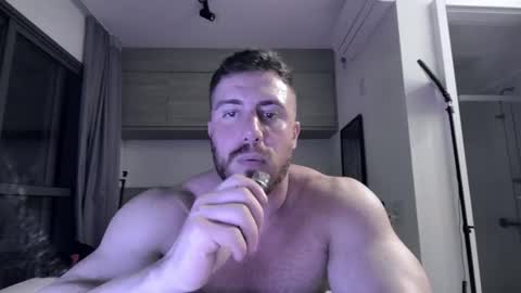 Snapshot of toro_arrapato chatting on 01.19.25 toro_arrapato online show from 01.19.25