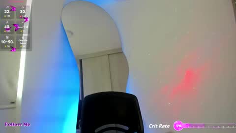 Snapshot of torycooper chatting on 10.06.25 TORY COOPER online show from 10.06.25