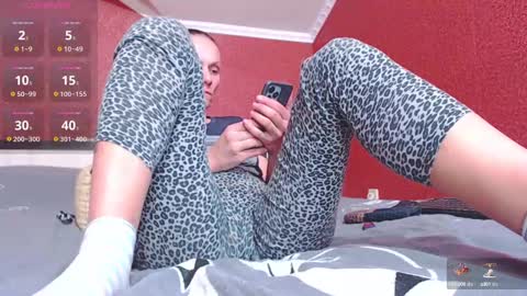 Snapshot of toryohsweety chatting on 02.20.25 ToryOhSweety online show from 02.20.25