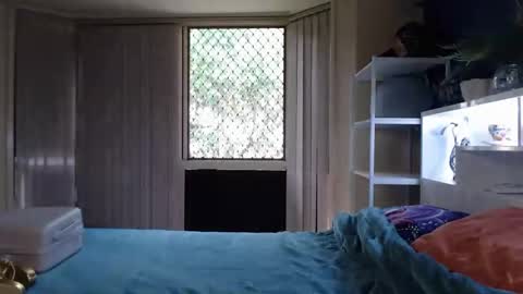 Snapshot of total_aussie_milfs chatting on 10.09.25 Milly online show from 10.09.25