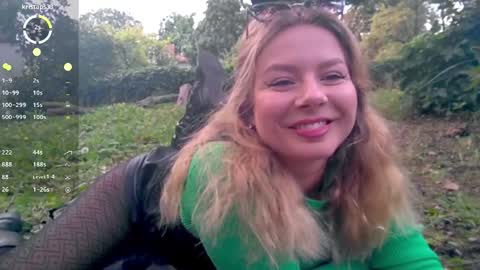 Madam Viktoria   Vacation in Portugal  2811 - 0412 online show from 09.18.25