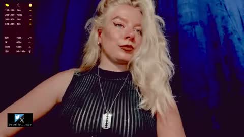 Snapshot of totally_spy chatting on 07.04.26 Madam Viktoria Vacation in Portugal 2811 - 0412 online show from 07.04.26