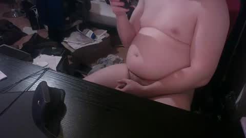 Snapshot of totox1989 chatting on 03.04.25 Totox online show from 03.04.25