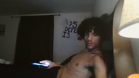 Snapshot of totxxx335 chatting on 11.24.25 totxxx335 online show from 11.24.25