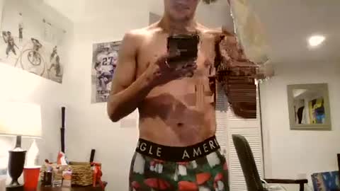 Snapshot of totxxx335 chatting on 01.13.26 totxxx335 online show from 01.13.26