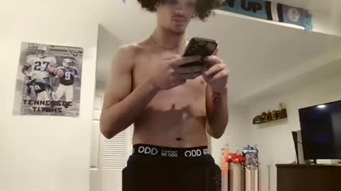 Snapshot of totxxx335 chatting on 02.25.26 totxxx335 online show from 02.25.26