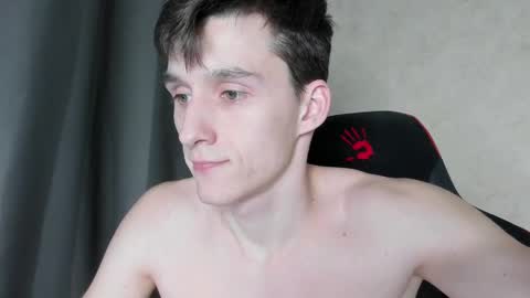 Snapshot of touch_me8 chatting on 01.27.25 Arti online show from 01.27.25