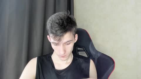 Snapshot of touch_me8 chatting on 01.31.25 Arti online show from 01.31.25