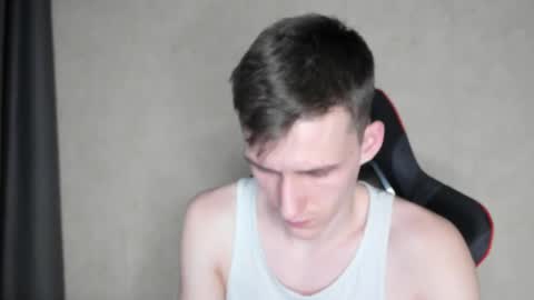 Snapshot of touch_me8 chatting on 03.06.25 Arti online show from 03.06.25