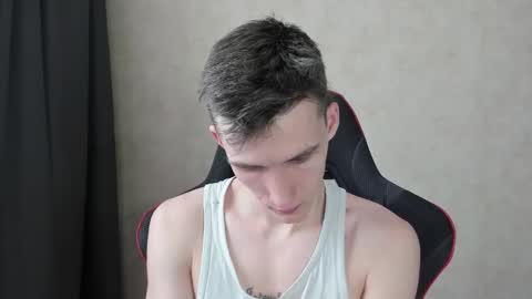 Snapshot of touch_me8 chatting on 03.07.25 Arti online show from 03.07.25