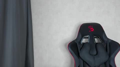 Snapshot of touch_me8 chatting on 03.07.25 Arti online show from 03.07.25