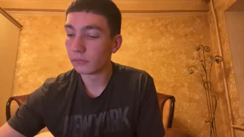 Snapshot of touchx_ chatting on 11.07.25 Max online show from 11.07.25