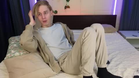 Max online show from 12.02.25