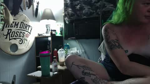 ToxicTemptress420 online show from 01.16.26