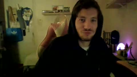 Snapshot of toyboysquirt chatting on 07.21.26 toyboysquirt online show from 07.21.26