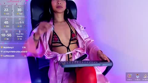 tracy online show from 12.24.24