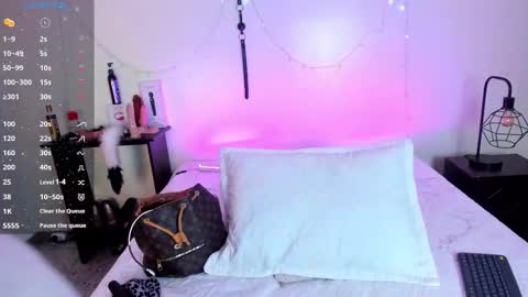 tracy online show from 11.30.25