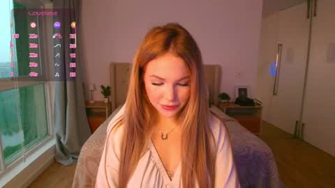 Snapshot of tracy_tay1or chatting on 06.02.26 Tracy GMT2 Mon 3 AM - 4 PM Tue 3 AM - 4 PM Wed 3 AM - 4 PM Thur 3 AM - 4 PM Fri 3 AM - 4 PM online show from 06.02.26