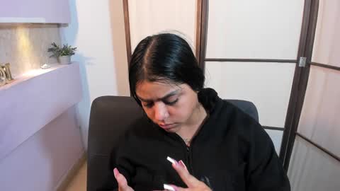 NIKOL online show from 01.25.25