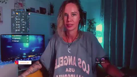 Hey my name is Kiri Kiri online show from 07.16.26