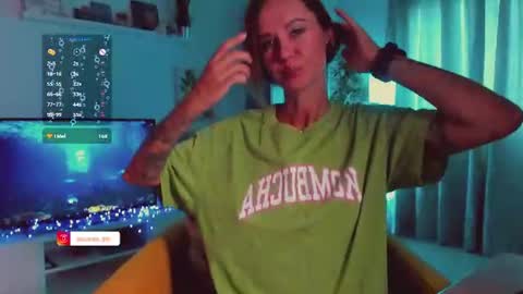 Hey my name is Kiri Kiri online show from 07.18.26