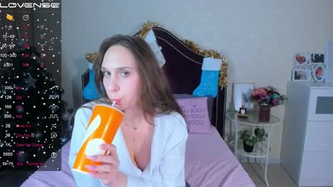 Kate online show from 12.27.24