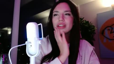 Snapshot of transfrmgirl98 chatting on 10.26.25 transfrmgirl98 online show from 10.26.25