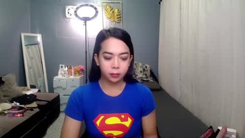 Snapshot of transmanilasue chatting on 07.23.26 Sue online show from 07.23.26