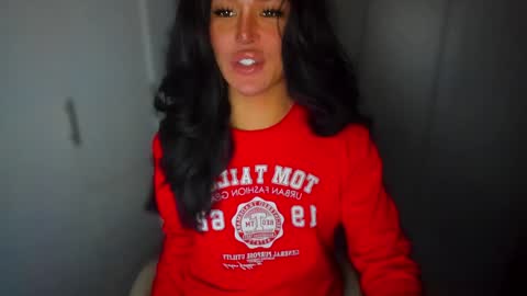 Snapshot of transnextdoor_ chatting on 12.18.24 ALMIGHTY GODDESS VALENTINA online show from 12.18.24