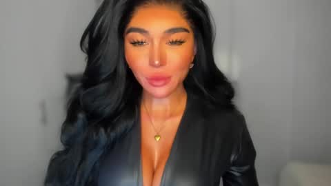 Snapshot of transnextdoor_ chatting on 01.21.25 ALMIGHTY GODDESS VALENTINA online show from 01.21.25