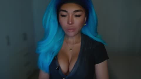 Snapshot of transnextdoor_ chatting on 02.13.25 ALMIGHTY GODDESS VALENTINA online show from 02.13.25