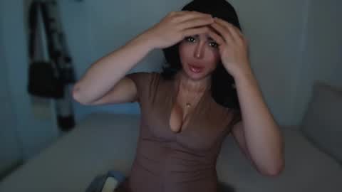 Snapshot of transnextdoor_ chatting on 02.18.25 ALMIGHTY GODDESS VALENTINA online show from 02.18.25