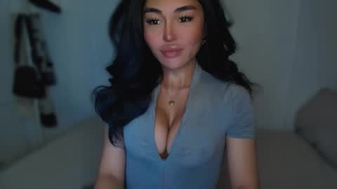 Snapshot of transnextdoor_ chatting on 02.22.25 ALMIGHTY GODDESS VALENTINA online show from 02.22.25