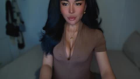 Snapshot of transnextdoor_ chatting on 02.27.25 ALMIGHTY GODDESS VALENTINA online show from 02.27.25