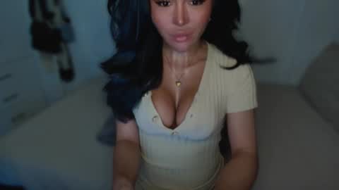 Snapshot of transnextdoor_ chatting on 02.28.25 ALMIGHTY GODDESS VALENTINA online show from 02.28.25