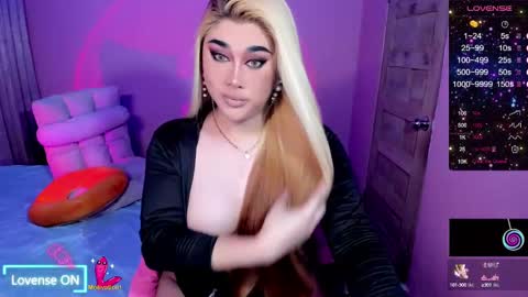 BELLA online show from 03.10.25